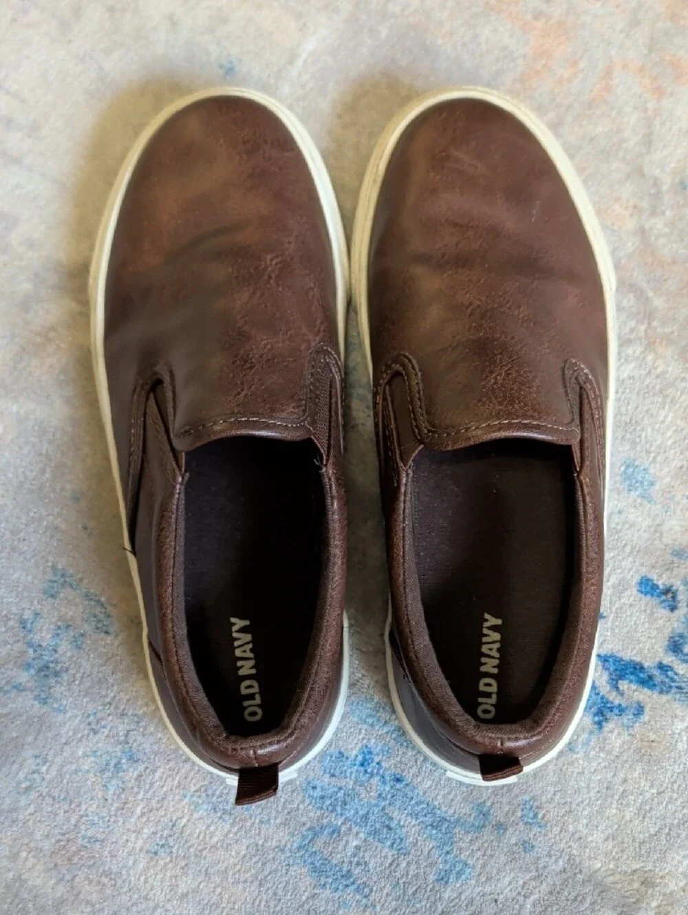 Old Navy Brown Slip-On Leather Loafers with White Soles Boys US Size 4, EU 23